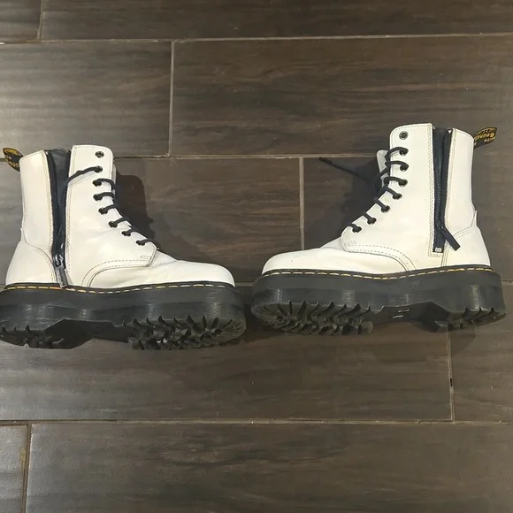 Dr. Martens White JADON Zplatform Boot Sz US 7L - Picture 7 of 13